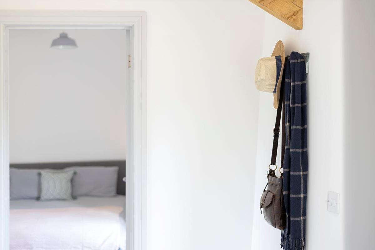 Cart Shed Cottage Truro Bagian luar foto